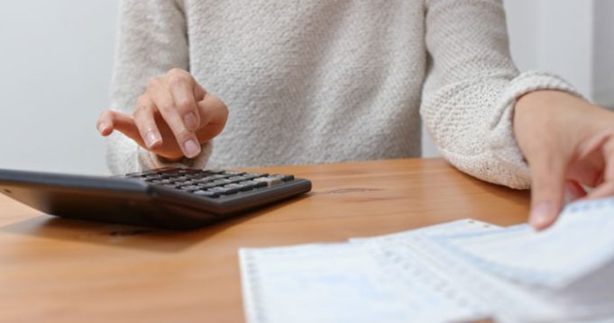 Universal Credit Deductions Drop: Savings from November 2025